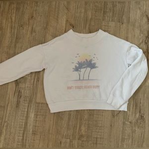 Aerie “Don’t Worry, Beach Happy” cropped white sweatshirt, Size S